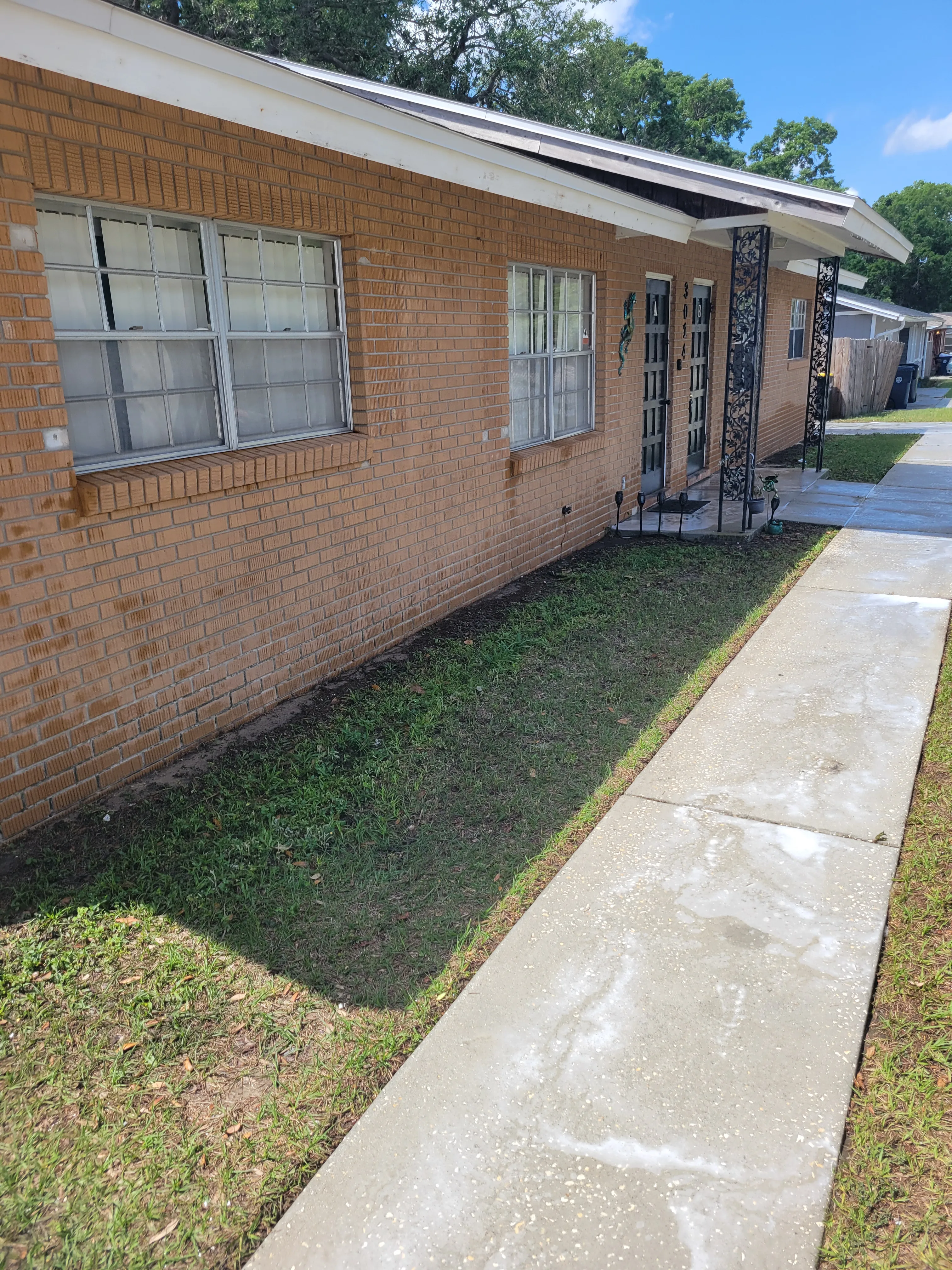 Duplex Pressure Washing Service